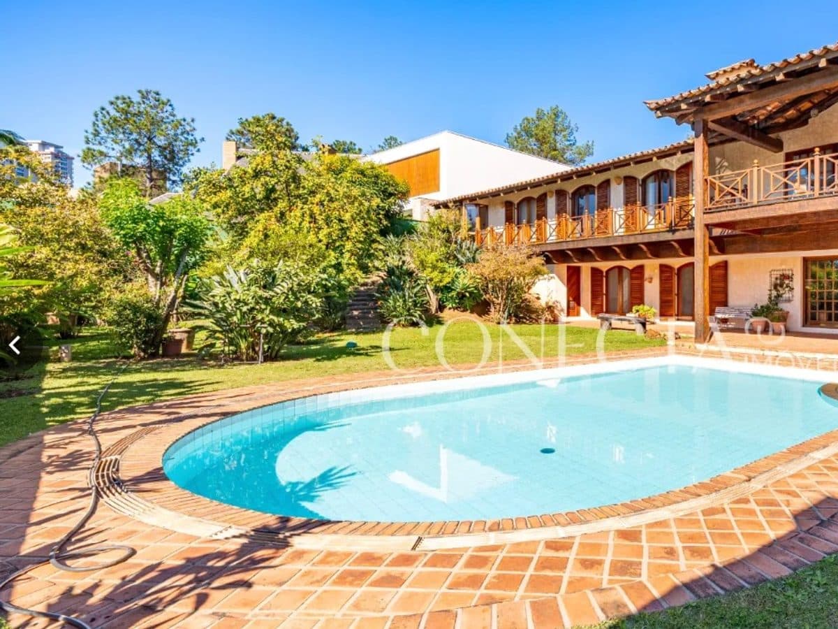 Casa fazenda com 1360m²  área de terreno